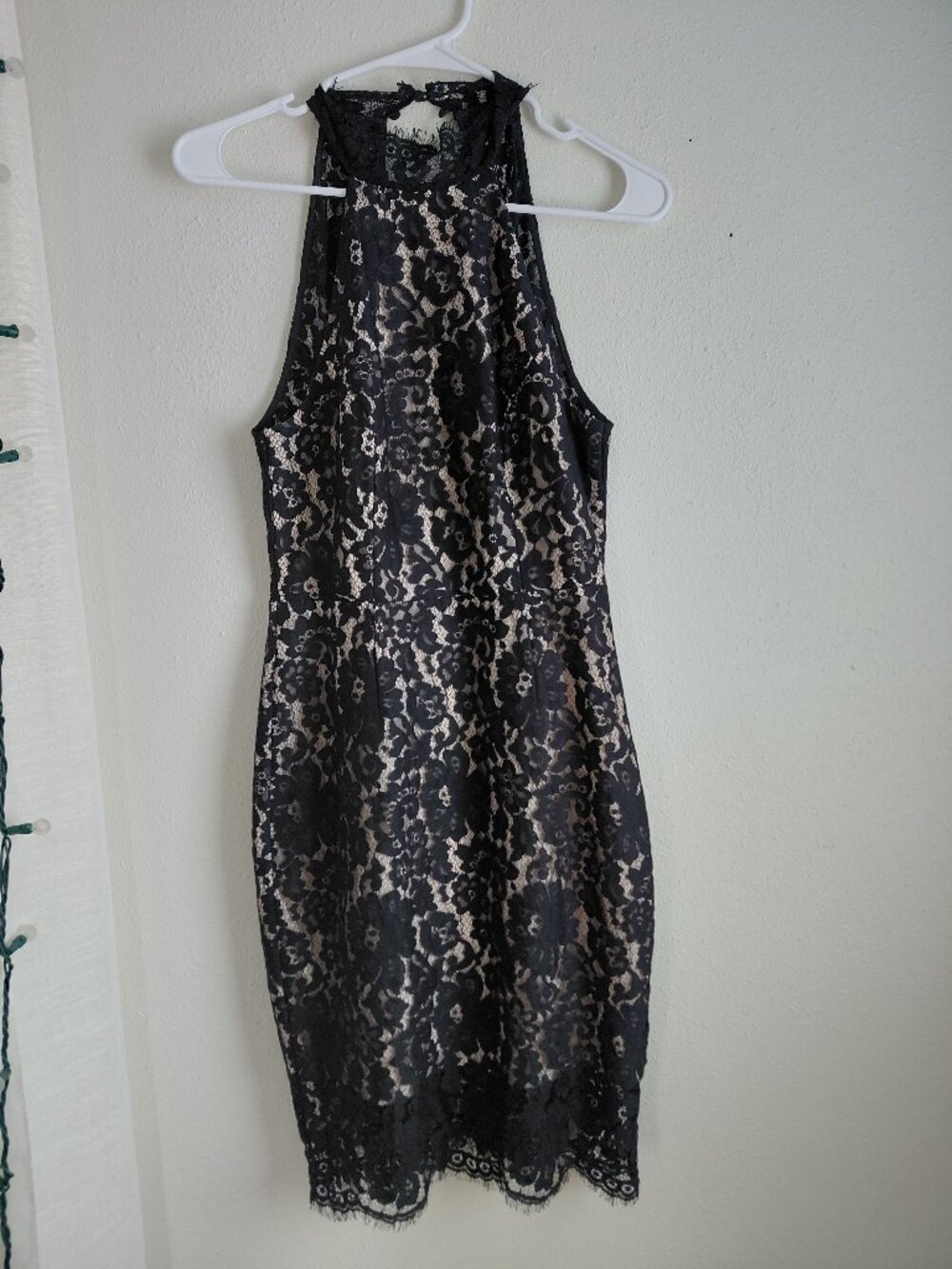 Keepsake Black Nude Lace Halter Sheath Dress Cocktail Evening LBD Small